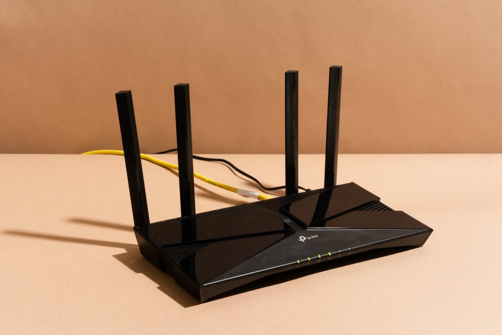 Best LongRange Router for Maximum Strength and Speed Gaming Queries